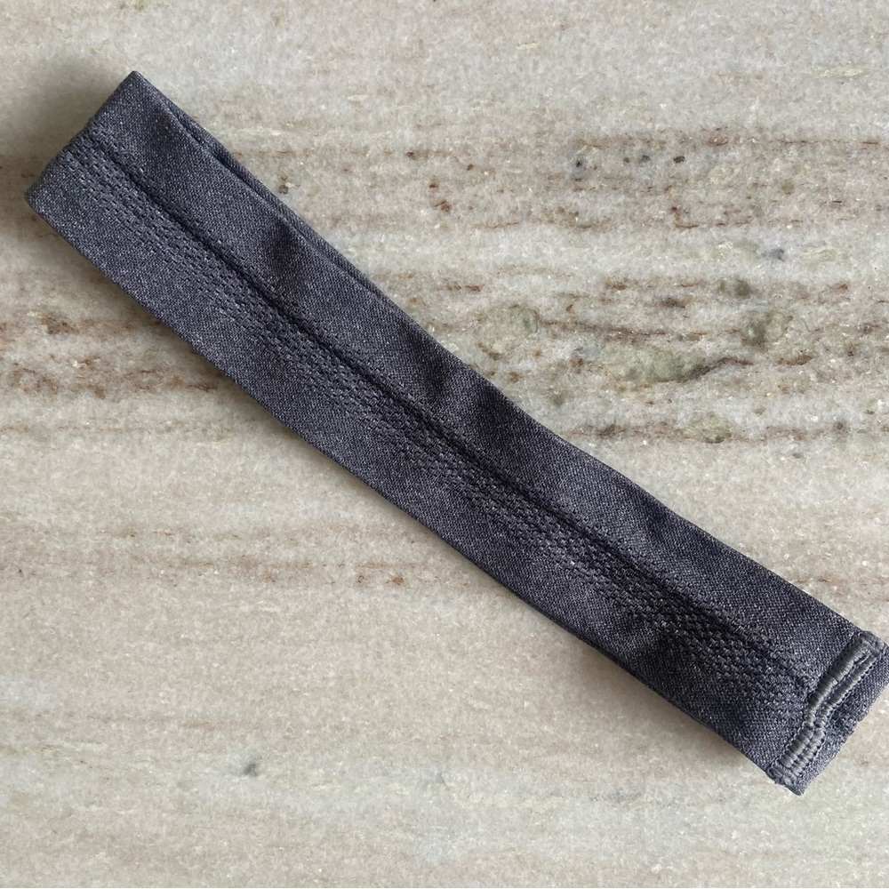 Lululemon Women’s Gray Training Headband - Picture 3 of 3